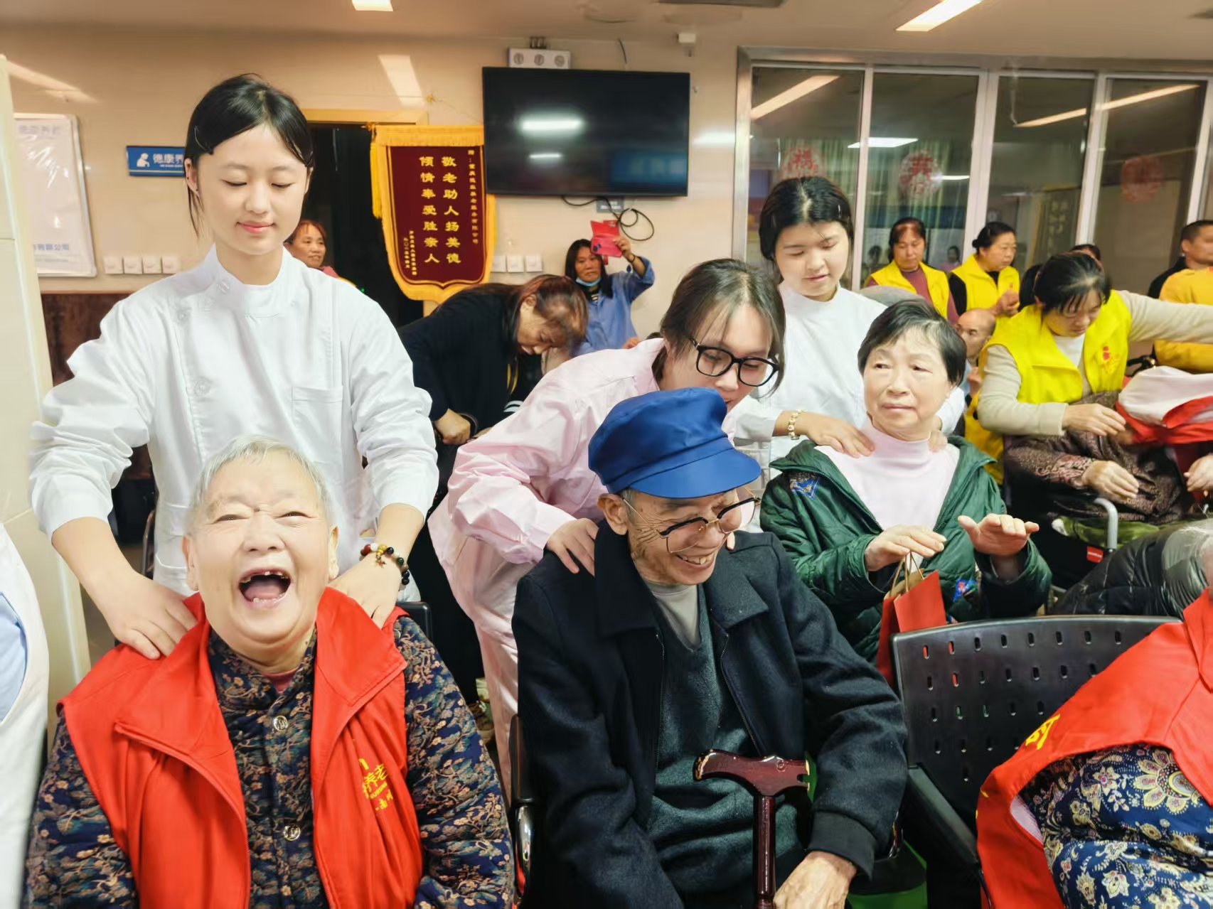 拼搏在线官网 - 首页