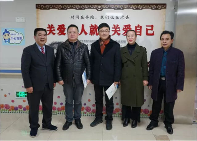 拼搏在线官网 - 首页